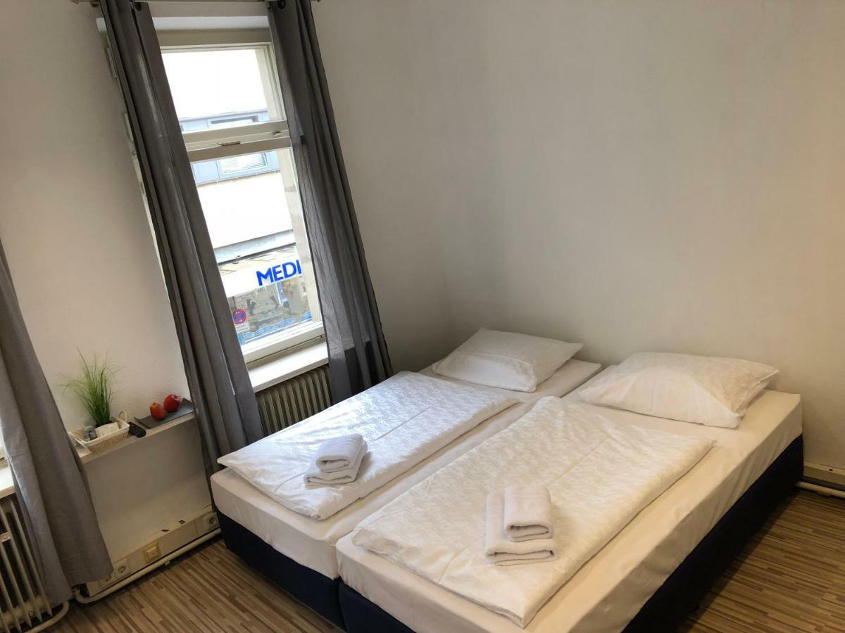 Downtown City - Privaterooms Fürth Εξωτερικό φωτογραφία