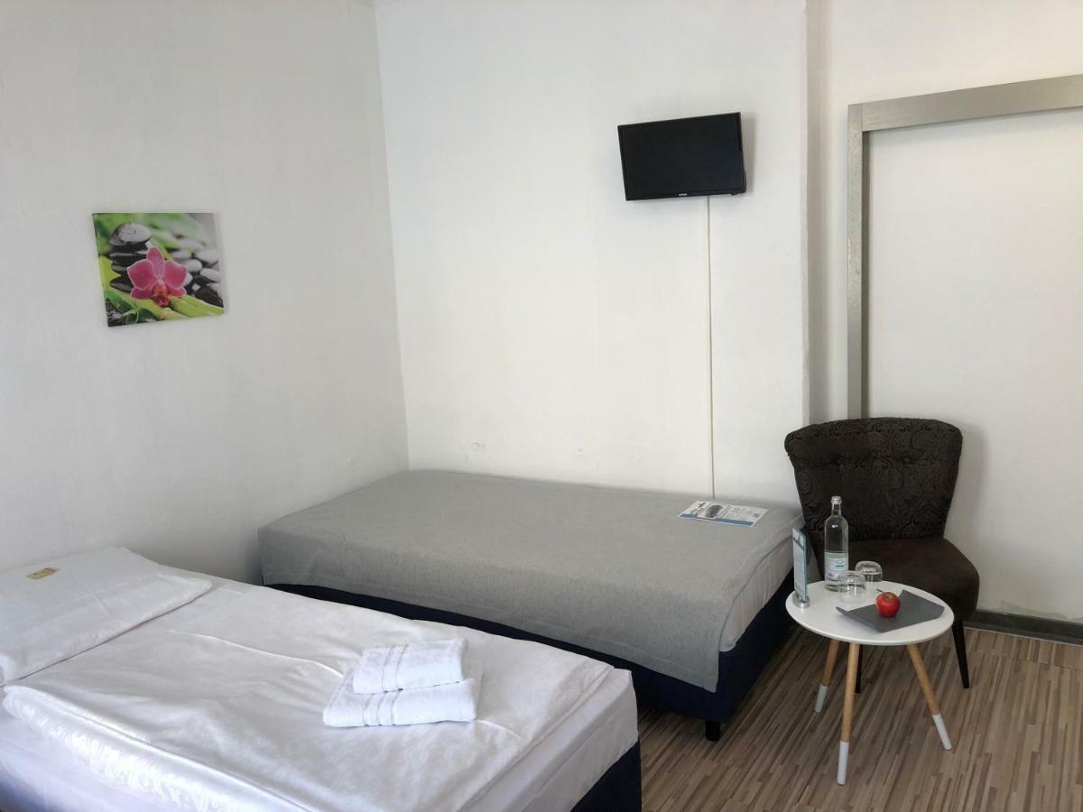 Downtown City - Privaterooms Fürth Εξωτερικό φωτογραφία